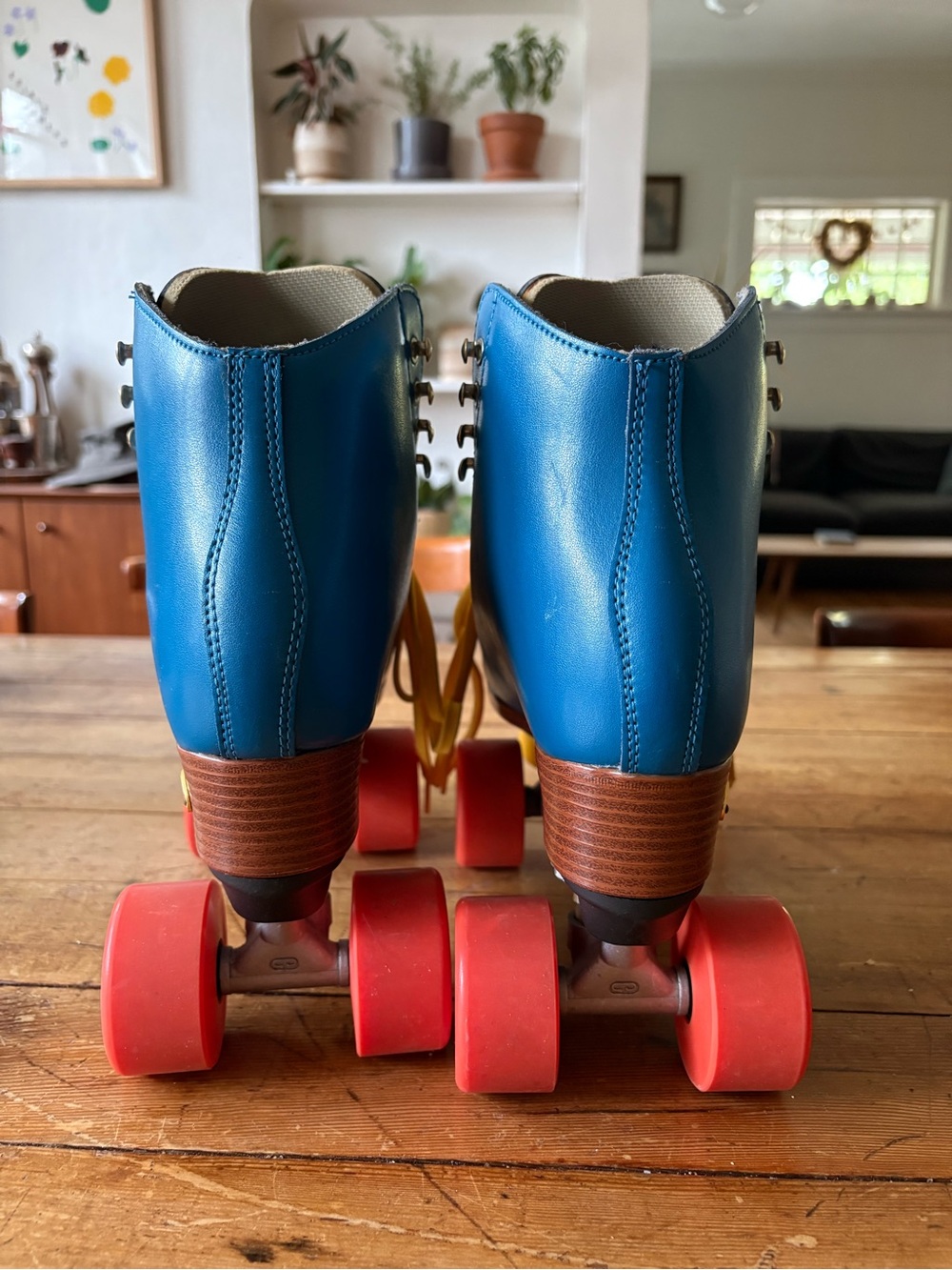 Riedell Crew Roller Skates Size 8 - Picture 2 of 10